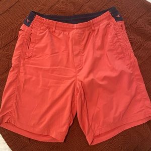 Mens birddogs shorts. XL.